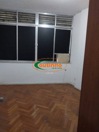 Imagem Apartamento com 3 Quartos à Venda, 107 m² em Copacabana - Rio De Janeiro Imagem Apartamento com 3 Quartos à Venda, 107 m² em Copacabana - Rio De Janeiro