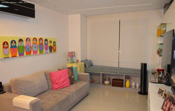 Imagem Apartamento com 2 Quartos à Venda, 75 m² em Graças - Recife