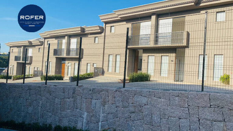 Imagem Casa com 3 Quartos à Venda, 134 m² em Chácaras Silvania - Valinhos
