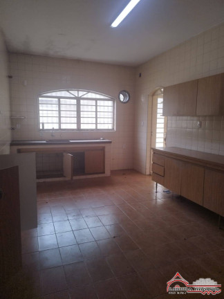 Imagem Casa com 3 Quartos para Alugar, em Centro - Jacareí Imagem Casa com 3 Quartos para Alugar, em Centro - Jacareí