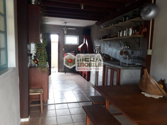 Imagem Casa com 3 Quartos à Venda, 180 m² em Rio Vermelho - Florianópolis