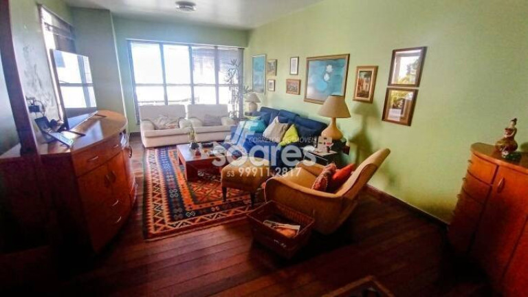 Imagem Apartamento com 4 Quartos à Venda, 236 m² em Centro - Pelotas