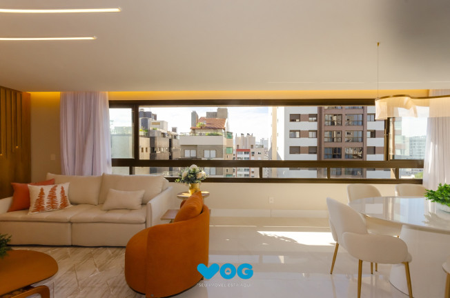 Imagem Imóvel com 3 Quartos à Venda, 125 m² em Petrópolis - Porto Alegre