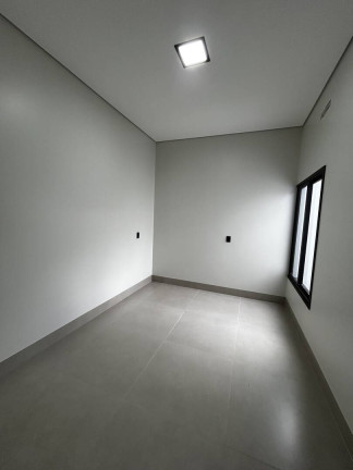 Imagem Casa com 3 Quartos à Venda, 250 m² em Parque Da Mata - Tangará Da Serra Imagem Casa com 3 Quartos à Venda, 250 m² em Parque Da Mata - Tangará Da Serra