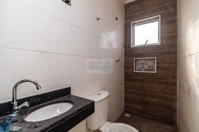 Imagem Casa com 2 Quartos à Venda, 60 m² em Guilhermina - Praia Grande Imagem Casa com 2 Quartos à Venda, 60 m² em Guilhermina - Praia Grande