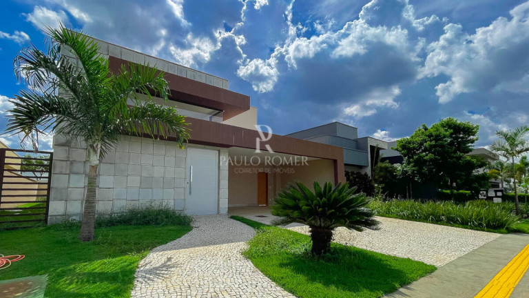 Imagem Casa com 3 Quartos à Venda, 220 m² em Residencial Goiânia Golfe Clube - Goiânia