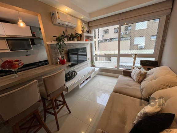 Imagem Apartamento com 3 Quartos à Venda, 83 m² em Santana - Porto Alegre Imagem Apartamento com 3 Quartos à Venda, 83 m² em Santana - Porto Alegre
