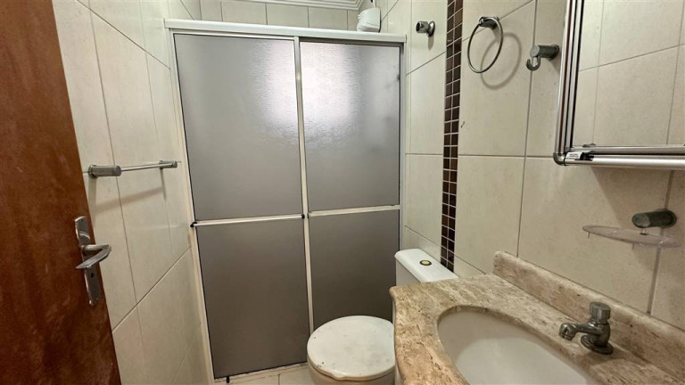 Imagem Apartamento com 2 Quartos à Venda, 76 m² em Guilhermina - Praia Grande