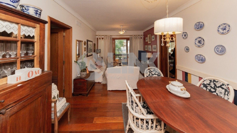 Imagem Apartamento com 3 Quartos à Venda, 246 m² em Petrópolis - Porto Alegre Imagem Apartamento com 3 Quartos à Venda, 246 m² em Petrópolis - Porto Alegre