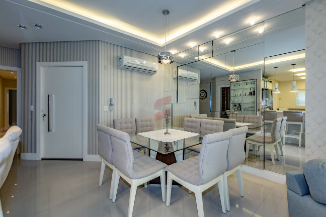 Imagem Apartamento com 3 Quartos à Venda, 131 m² em Meia Praia - Itapema