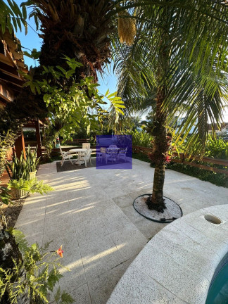 Imagem Casa com 7 Quartos à Venda, em Enseada - Guarujá Imagem Casa com 7 Quartos à Venda, em Enseada - Guarujá