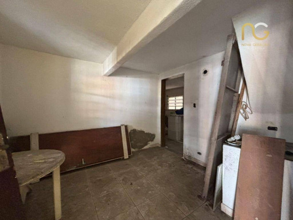 Imagem Casa com 6 Quartos à Venda, 160 m² em Aviação - Praia Grande Imagem Casa com 6 Quartos à Venda, 160 m² em Aviação - Praia Grande