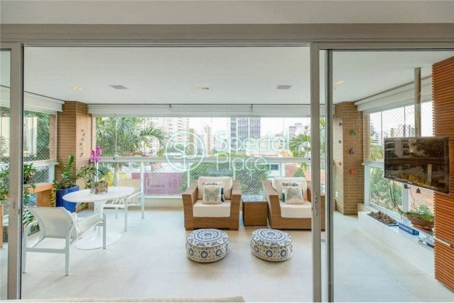 Imagem Apartamento com 4 Quartos à Venda,  em Perdizes - São Paulo