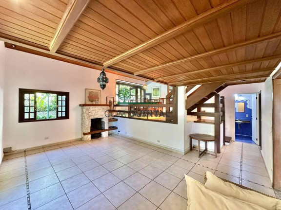 Imagem Casa com 3 Quartos à Venda, 473 m² em Algarve - Cotia Imagem Casa com 3 Quartos à Venda, 473 m² em Algarve - Cotia