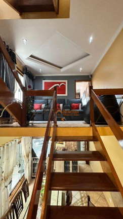 Imagem Casa com 4 Quartos à Venda, 220 m² em Jardim Santa Clara - Guarulhos Imagem Casa com 4 Quartos à Venda, 220 m² em Jardim Santa Clara - Guarulhos