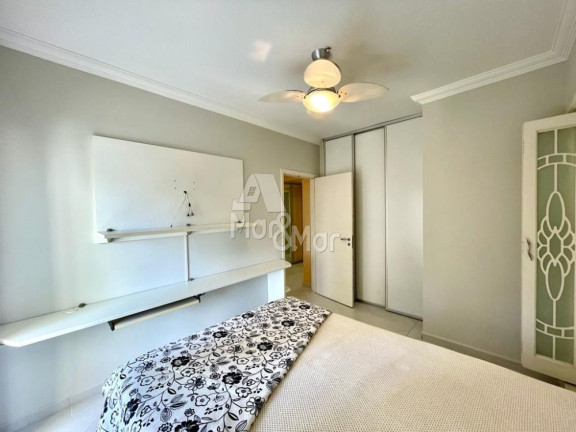 Imagem Apartamento com 3 Quartos à Venda, 180 m² em Pitangueiras - Guarujá