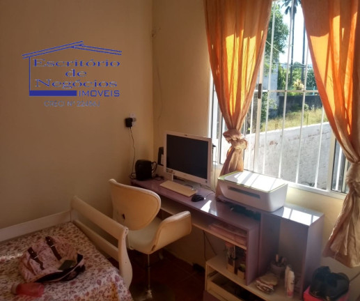Imagem Casa com 4 Quartos à Venda, 202 m² em Cavalhada - Porto Alegre