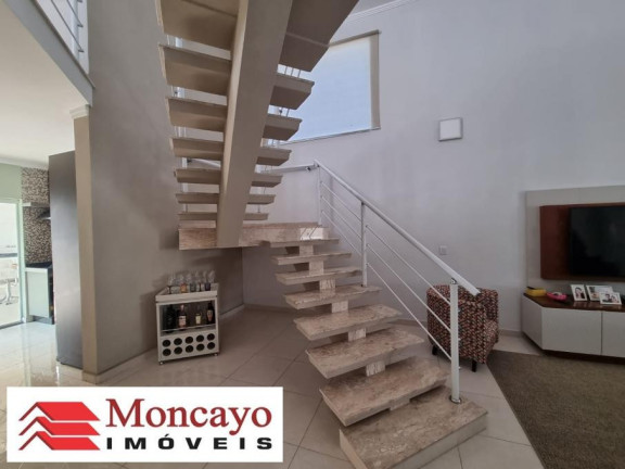 Imagem Sobrado com 3 Quartos à Venda, 300 m² em Jardim Primavera - Caraguatatuba