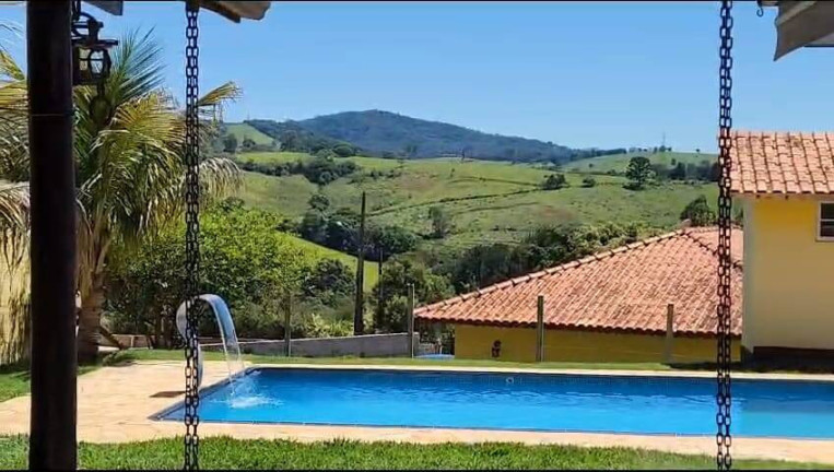 Imagem Chácara com 4 Quartos à Venda, 272 m² em Bairro Do Godoi - Extrema Imagem Chácara com 4 Quartos à Venda, 272 m² em Bairro Do Godoi - Extrema