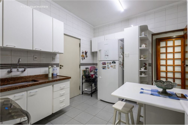 Imagem Apartamento com 3 Quartos à Venda, em Pinheiros - São Paulo Imagem Apartamento com 3 Quartos à Venda, em Pinheiros - São Paulo