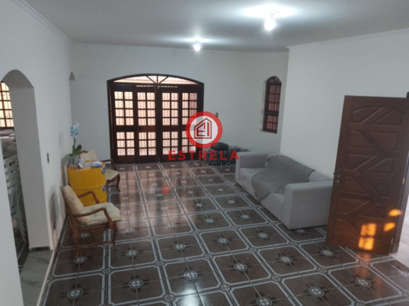 Imagem Casa com 7 Quartos à Venda, 367 m² em Jardim Santa Maria - Jacareí Imagem Casa com 7 Quartos à Venda, 367 m² em Jardim Santa Maria - Jacareí