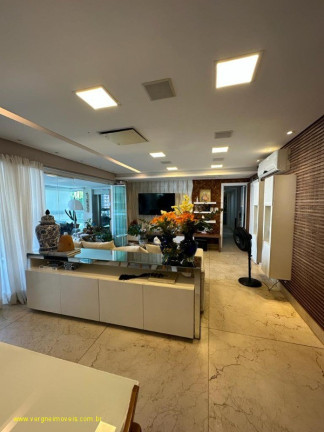 Imagem Imóvel com 4 Quartos à Venda, 183 m² em Barra - Salvador Imagem Imóvel com 4 Quartos à Venda, 183 m² em Barra - Salvador