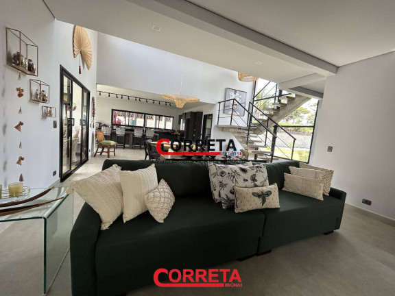 Imagem Casa com 3 Quartos à Venda, 300 m² em Cocais - Ibiúna Imagem Casa com 3 Quartos à Venda, 300 m² em Cocais - Ibiúna