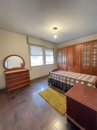 Imagem Casa com 5 Quartos à Venda, 232 m² em Menino Deus - Porto Alegre Imagem Casa com 5 Quartos à Venda, 232 m² em Menino Deus - Porto Alegre