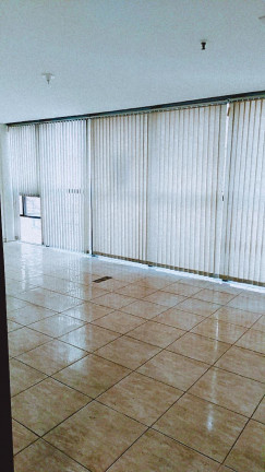 Imagem Sala Comercial à Venda, 32 m² em Centro Histórico - Porto Alegre Imagem Sala Comercial à Venda, 32 m² em Centro Histórico - Porto Alegre