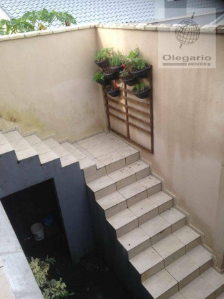 Imagem Sobrado com 5 Quartos à Venda, 384 m² em Armação - Penha Imagem Sobrado com 5 Quartos à Venda, 384 m² em Armação - Penha