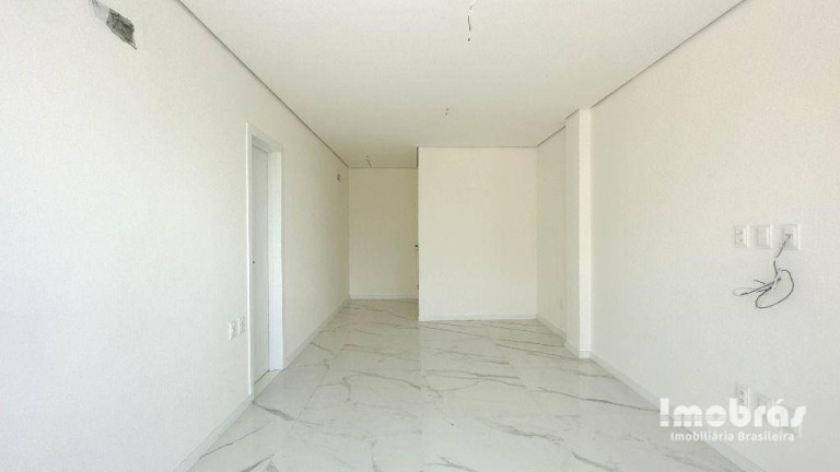 Imagem Casa com 5 Quartos à Venda, 705 m² em Condomínio Alphaville Fortaleza Residencial - Eusébio Imagem Casa com 5 Quartos à Venda, 705 m² em Condomínio Alphaville Fortaleza Residencial - Eusébio