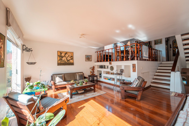 Imagem Casa com 4 Quartos à Venda, 356 m² em Jardim Petrópolis - São Paulo