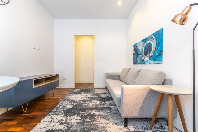 Imagem Apartamento com 2 Quartos à Venda, 80 m² em Copacabana - Rio De Janeiro