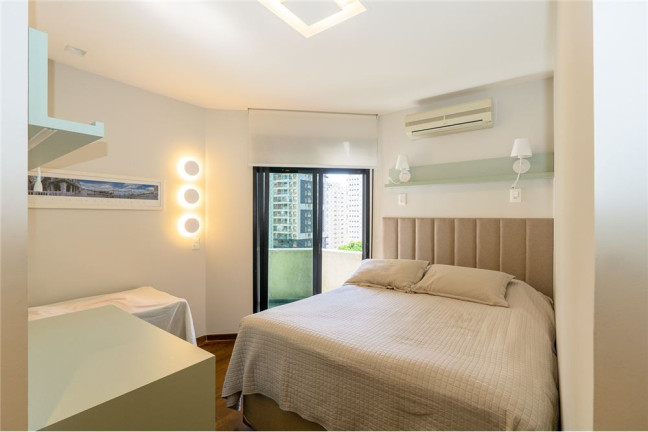 Imagem Apartamento com 3 Quartos à Venda, 200 m² em Campo Belo - São Paulo Imagem Apartamento com 3 Quartos à Venda, 200 m² em Campo Belo - São Paulo