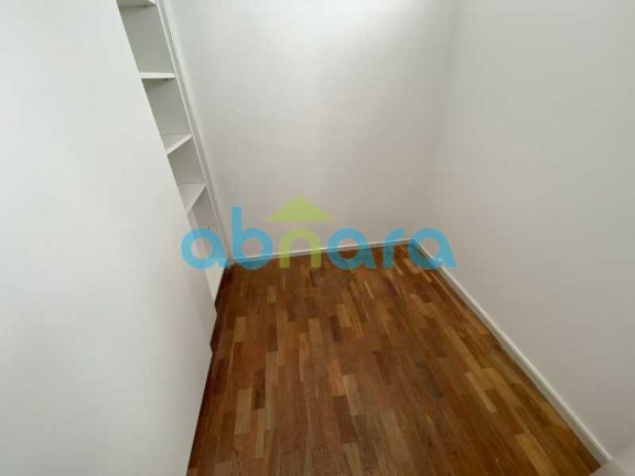Imagem Apartamento com 4 Quartos à Venda, 155 m² em Copacabana - Rio De Janeiro Imagem Apartamento com 4 Quartos à Venda, 155 m² em Copacabana - Rio De Janeiro