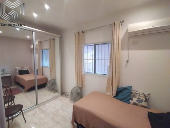 Imagem Imóvel com 3 Quartos à Venda, 243 m² em Taquara - Rio De Janeiro Imagem Imóvel com 3 Quartos à Venda, 243 m² em Taquara - Rio De Janeiro