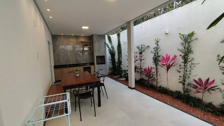 Imagem Casa com 3 Quartos à Venda, 230 m² em Sim - Feira De Santana