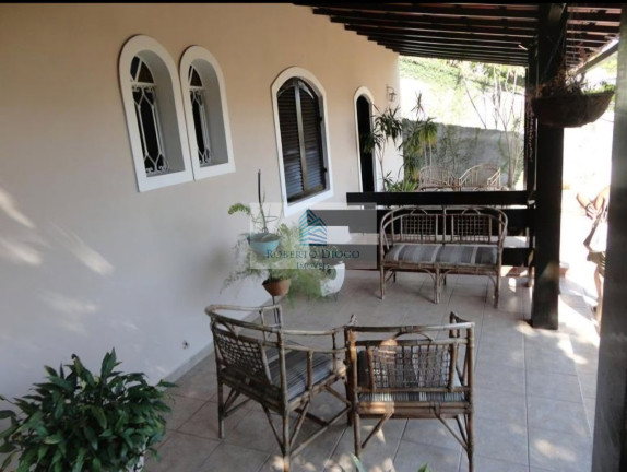 Imagem Casa com 4 Quartos à Venda, 330 m² em Santa Rosa - Niterói Imagem Casa com 4 Quartos à Venda, 330 m² em Santa Rosa - Niterói