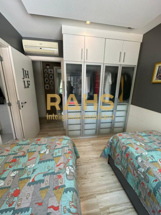 Imagem Apartamento com 3 Quartos à Venda, 161 m² em Centro - Joinville Imagem Apartamento com 3 Quartos à Venda, 161 m² em Centro - Joinville