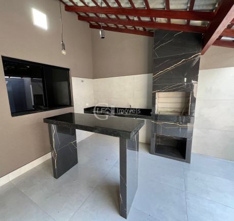 Imagem Casa com 3 Quartos à Venda, 180 m² em Bairro Seminário - Campo Grande Imagem Casa com 3 Quartos à Venda, 180 m² em Bairro Seminário - Campo Grande