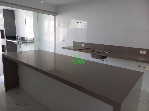 Imagem Casa com 4 Quartos à Venda, 214 m² em Itaipu - Niterói Imagem Casa com 4 Quartos à Venda, 214 m² em Itaipu - Niterói