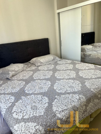 Imagem Imóvel com 4 Quartos à Venda,  em Meia Praia - Itapema