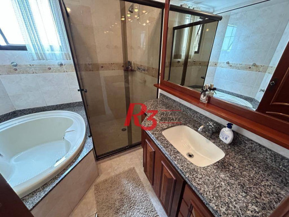Imagem Apartamento com 3 Quartos à Venda, 179 m² em Gonzaga - Santos