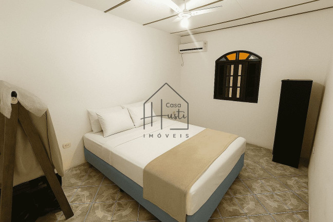 Imagem Casa com 2 Quartos à Venda, 128 m² em Vila Amélia - São Sebastião Imagem Casa com 2 Quartos à Venda, 128 m² em Vila Amélia - São Sebastião