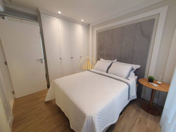 Imagem Apartamento com 3 Quartos à Venda, 10 m² em Centro - Balneário Camboriú