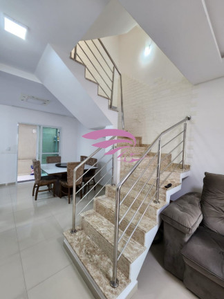 Imagem Casa com 3 Quartos à Venda, 126 m² em Boqueirão - Curitiba Imagem Casa com 3 Quartos à Venda, 126 m² em Boqueirão - Curitiba