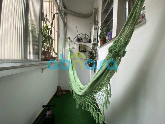 Imagem Apartamento com 2 Quartos à Venda, 90 m² em Copacabana - Rio De Janeiro