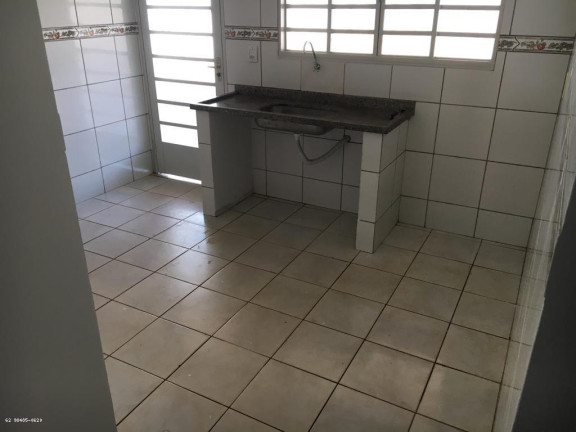 Imagem Casa com 3 Quartos à Venda, 300 m² em Residencial Aquários - Goiânia Imagem Casa com 3 Quartos à Venda, 300 m² em Residencial Aquários - Goiânia