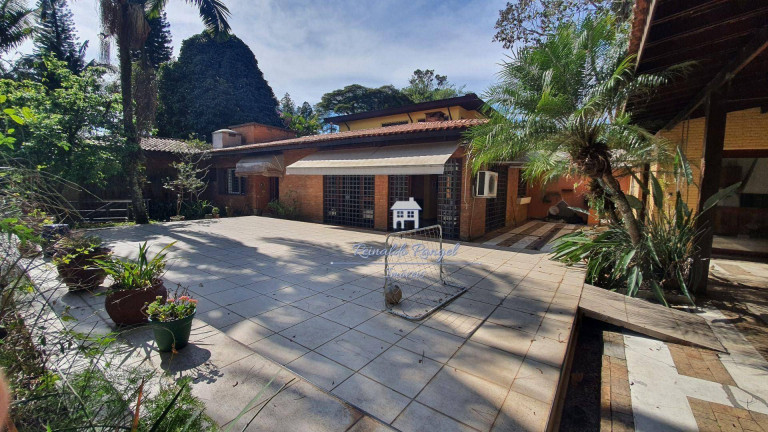 Casa com 4 Quartos à Venda, 695 m² em Jardim Marajoara - São Paulo