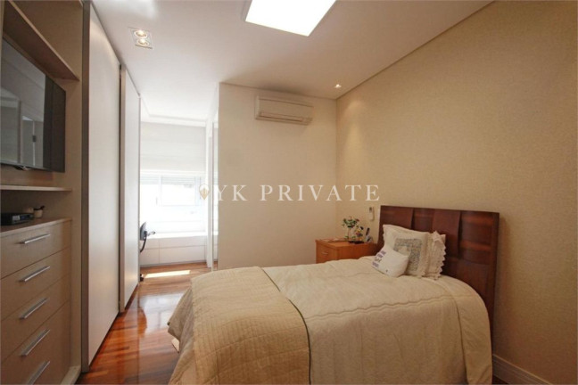 Imagem Apartamento com 4 Quartos à Venda, 320 m² em Pacaembu - São Paulo Imagem Apartamento com 4 Quartos à Venda, 320 m² em Pacaembu - São Paulo